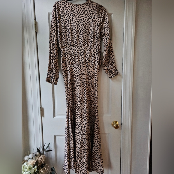 Delfi Collective V-Neck Knot-Front Dress - Picture 8 of 11